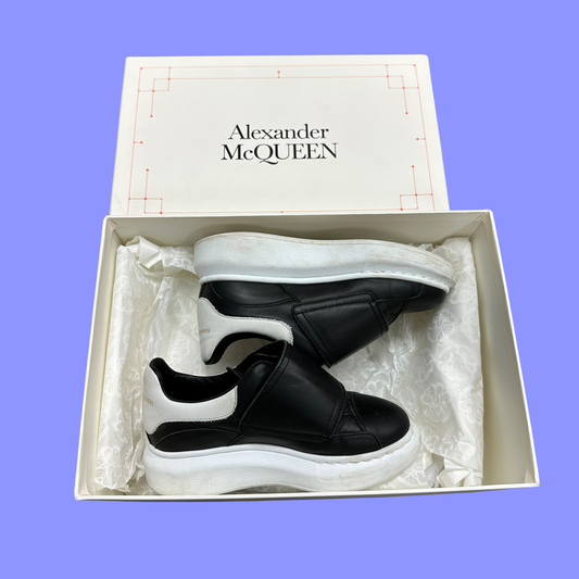 ALEXANDER MCQUEEN, EU 29.5 (US 11.5)