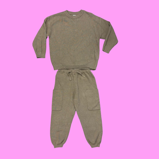 Zara Olive green set, 4-5