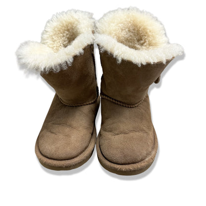 UGGS, LITTLE KID 9