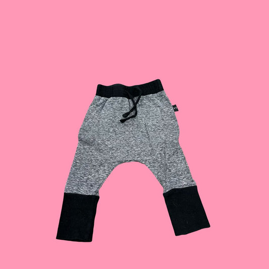 Hux x pants, 6-12m