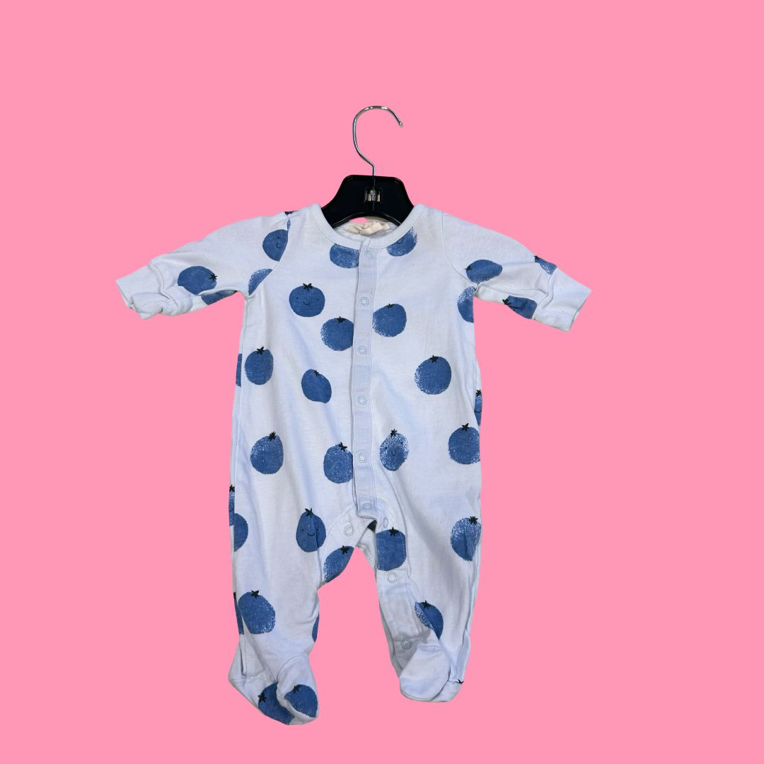 Baby Gap apple blue sleeper, nb