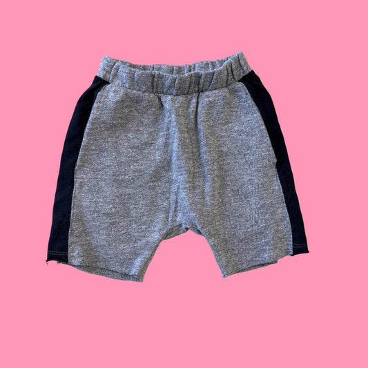 Joah Love shorts, 4y