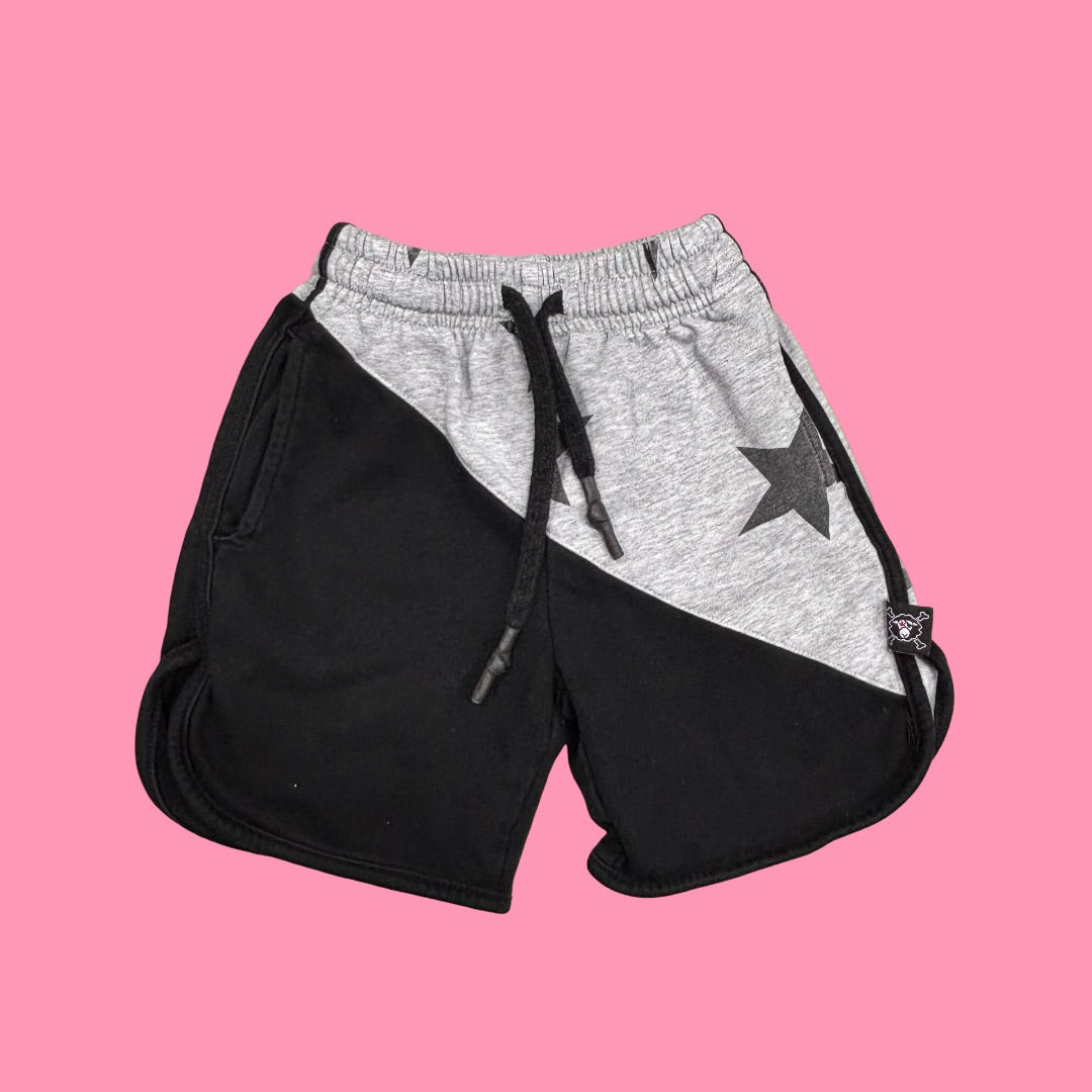 Nununu shorts, 3-4y